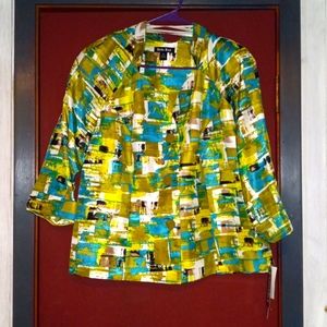 Woman's top button up